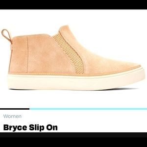 Tom’s Bryce Sand Suede